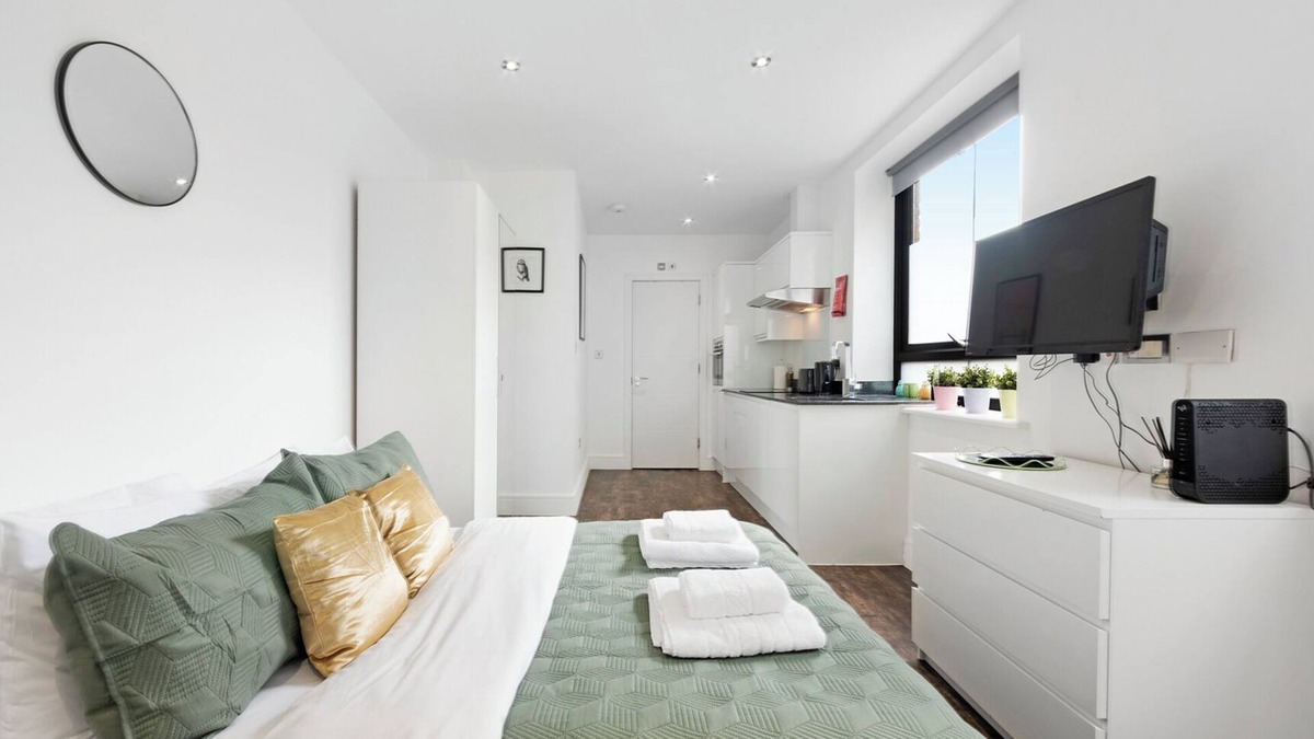 Harringay Ladder Apartment | Green Lane Studio by MoreThanStays | Ground Floor