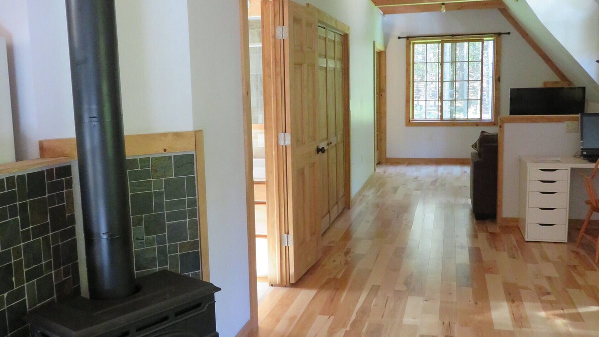 Underhill Center Apartment | Green Mountain Forest Retreat