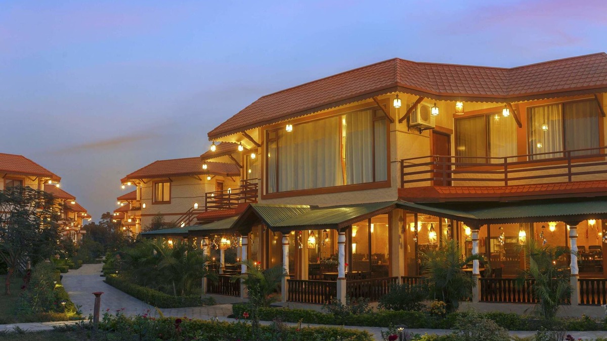 Sauraha Hotel | Green Park Chitwan