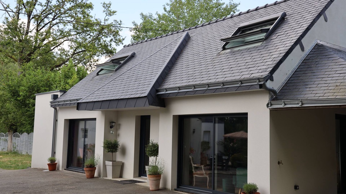 Treillieres House | Green property for business and family travel.