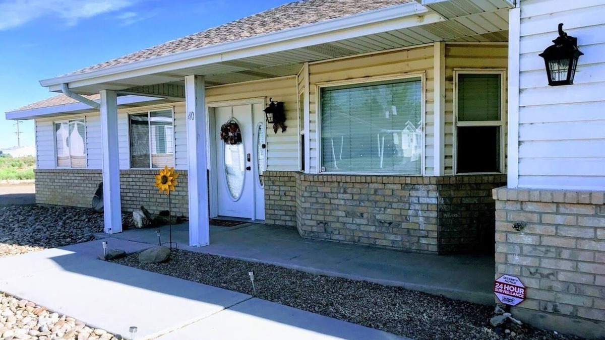 Green River House | Green River Mesa…your home away from home!