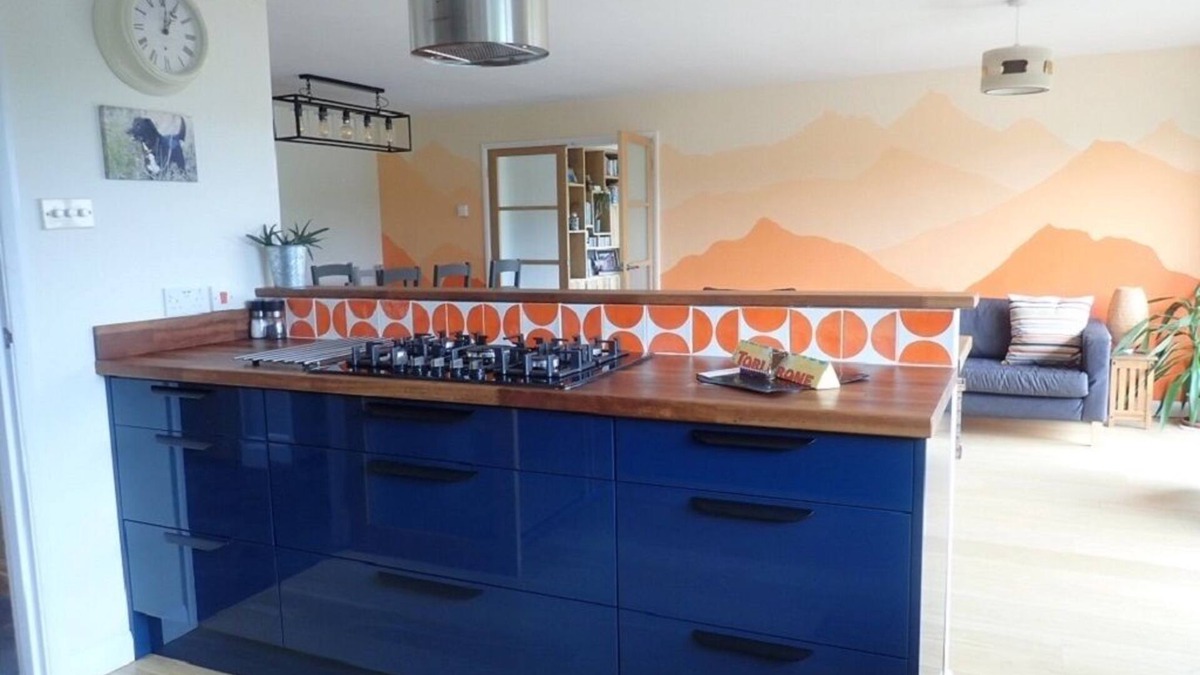 Croyde House | Green Rooms, Spacious House, 5 Bedrooms, 4 Bathrooms. Sleeps 11