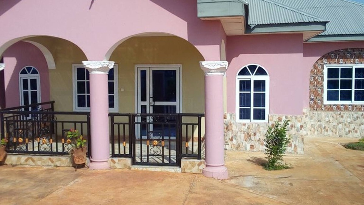Ashanti Region House | Green Square Guest House is a house with eight private bedrooms each with its.