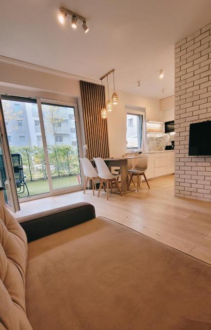 Krzyki Apartment | Green Terrace Big Family Apartment
