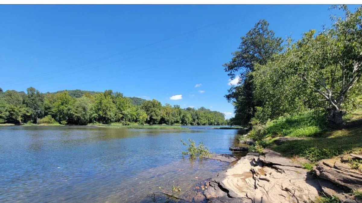 Ronceverte House | Greenbrier River Home With River Frontage
