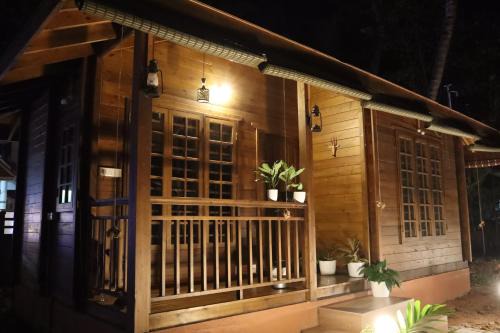 Munroe Island House | GreenChromide Homestays