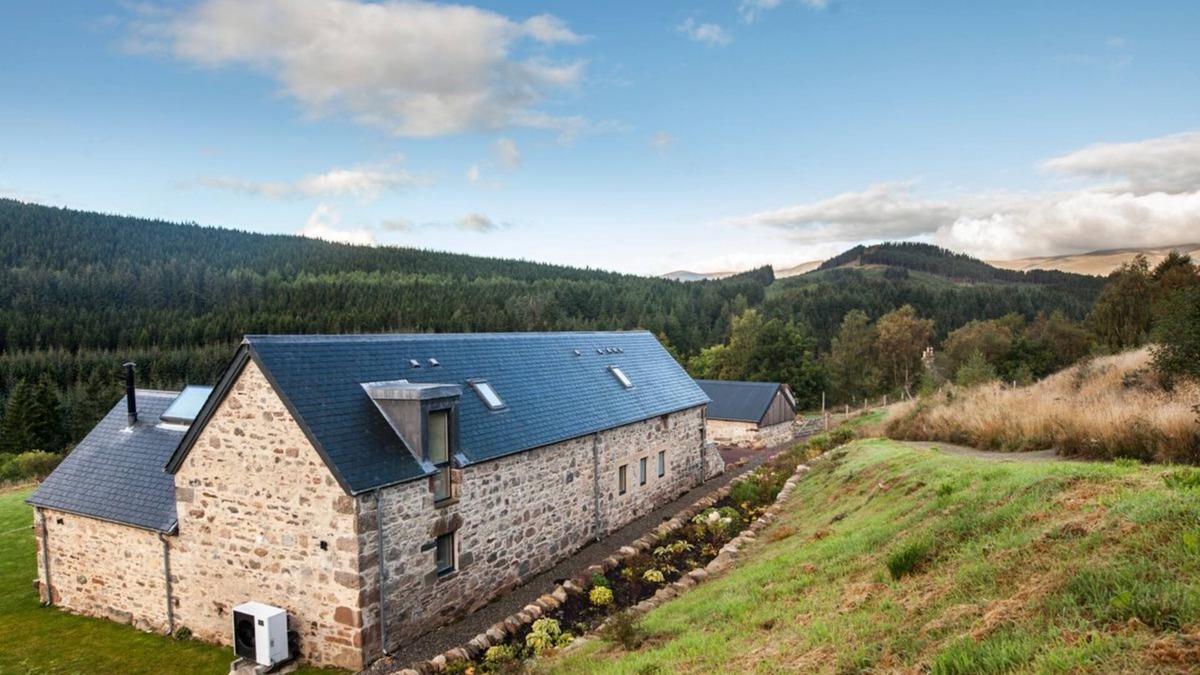 Dingwall Villa | Greenhill Cottage - Three Bedroom Villa, Sleeps 6