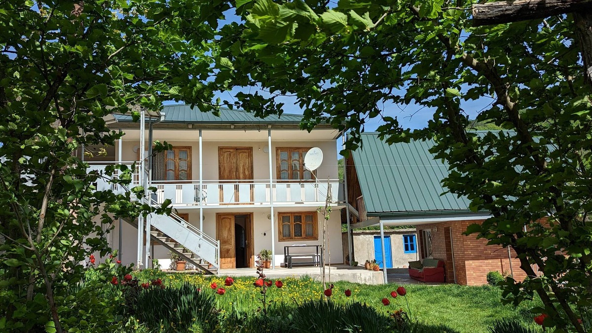New Boulevard Hotel | GreenHill - Your Guesthouse in Ubisa