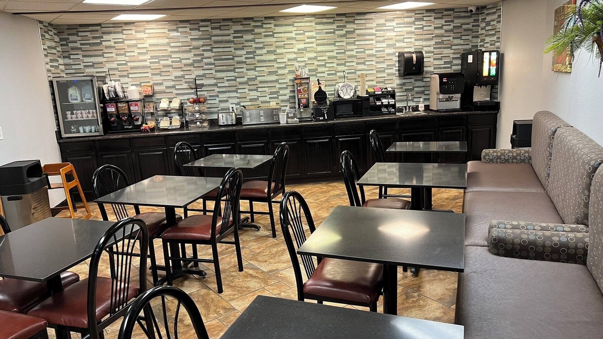St. James Hotel | Greenlight Inn & Suites