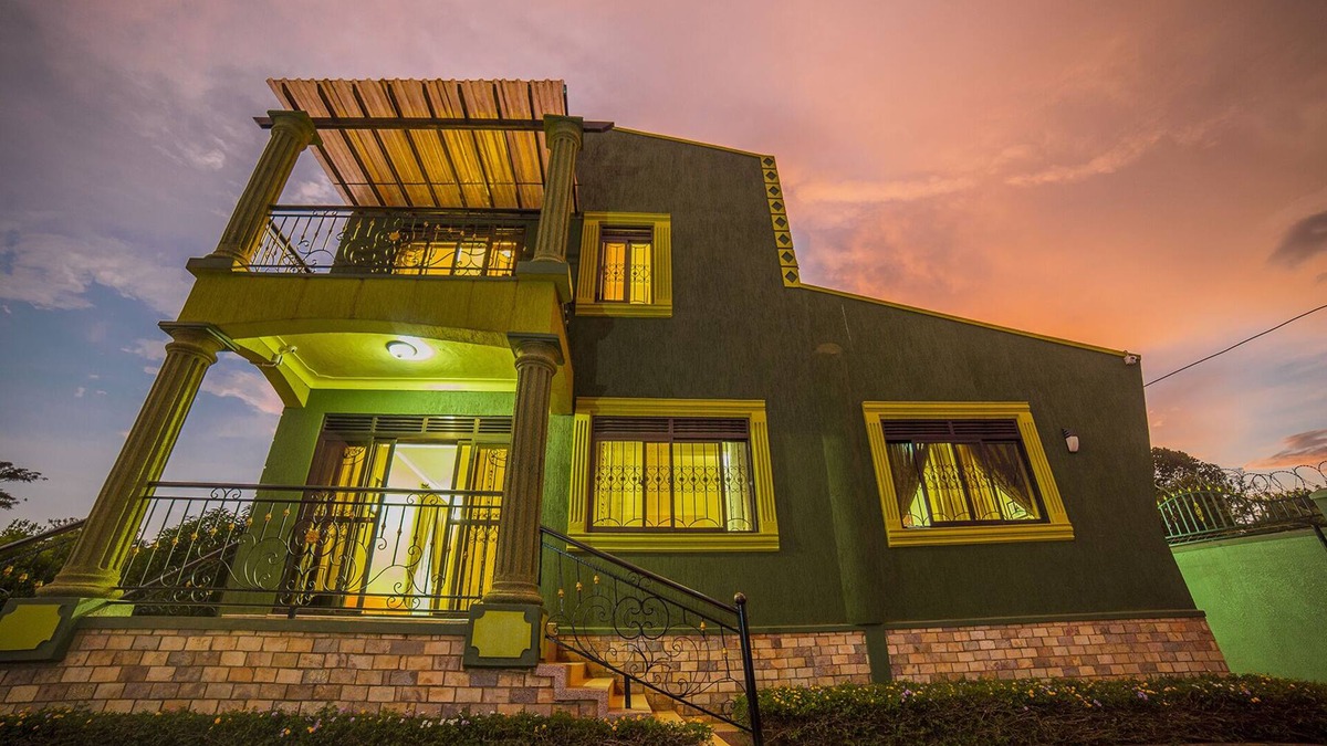 Kampala House | GREENS GUEST HOMES - KIGO, ENTEBBE