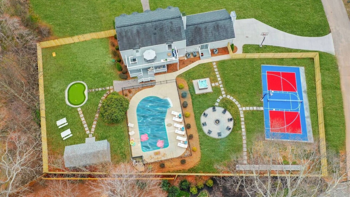 Greensboro House | Greensboro Getaway Villa | HotTub + Pool + FirePit + Sports Court + Golf