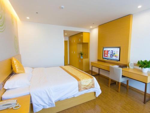 Cixi Hotel | GreenTree Inn Cixi Zhouxiang Town Jiayue Plaza Business Hotel
