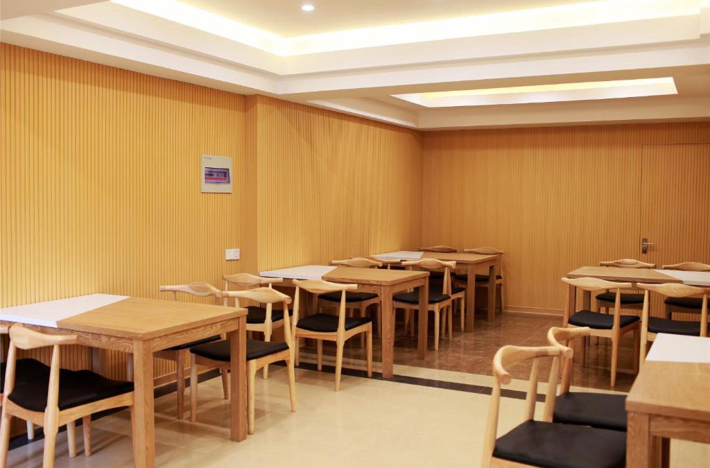 Rongcheng District Hotel | GreenTree Inn GuangDong Jieyang Konggang District Wangjiang North Road Business Hotel