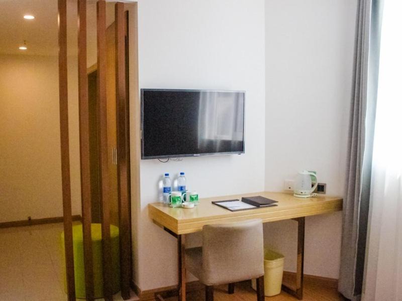 Huai'an Hotel | GreenTree Inn HuaiAn Huaiyin Area The Yangtze River East Road Express Hotel