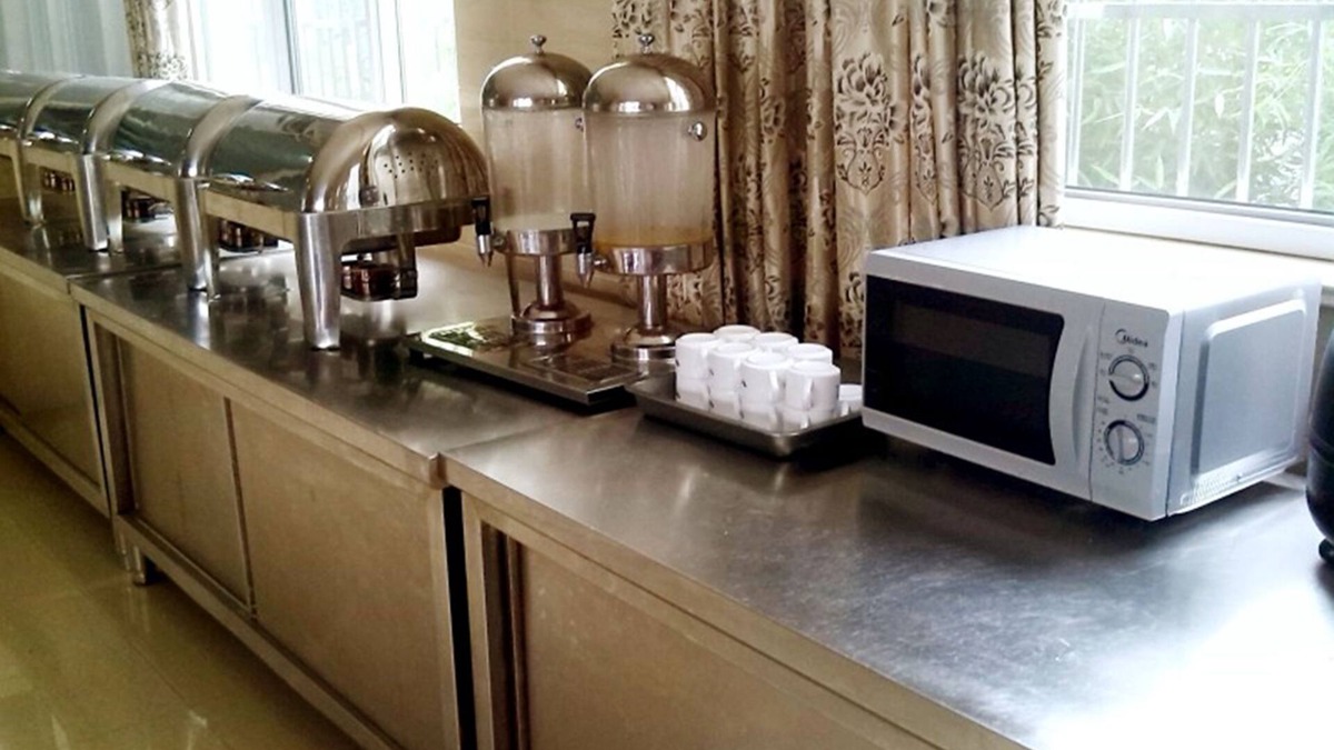 Taizhou Hotel | GreenTree Inn Taizhou Xinghua Anfeng Runan Garden Express Hotel