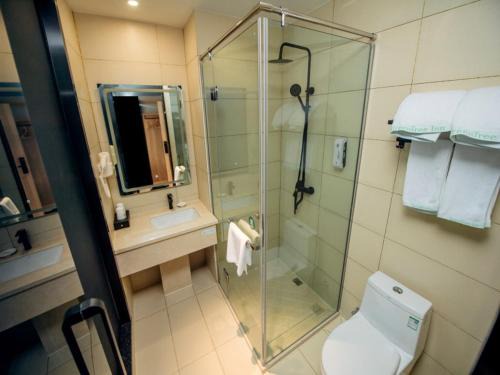 Taizhou Hotel | GreenTree Inn Taizhou Xinghua City Zhouzhuang Town Business Hotel