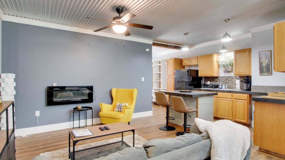 Greenwood Apartment | Greenwood Apt: 2 Mi to Self Regional Med Center!