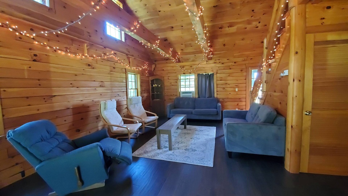 Owego Cabin | Greenwood At Entangled Acres - Log Cabin wWiFi on 16 Acre Animal Sanctuary