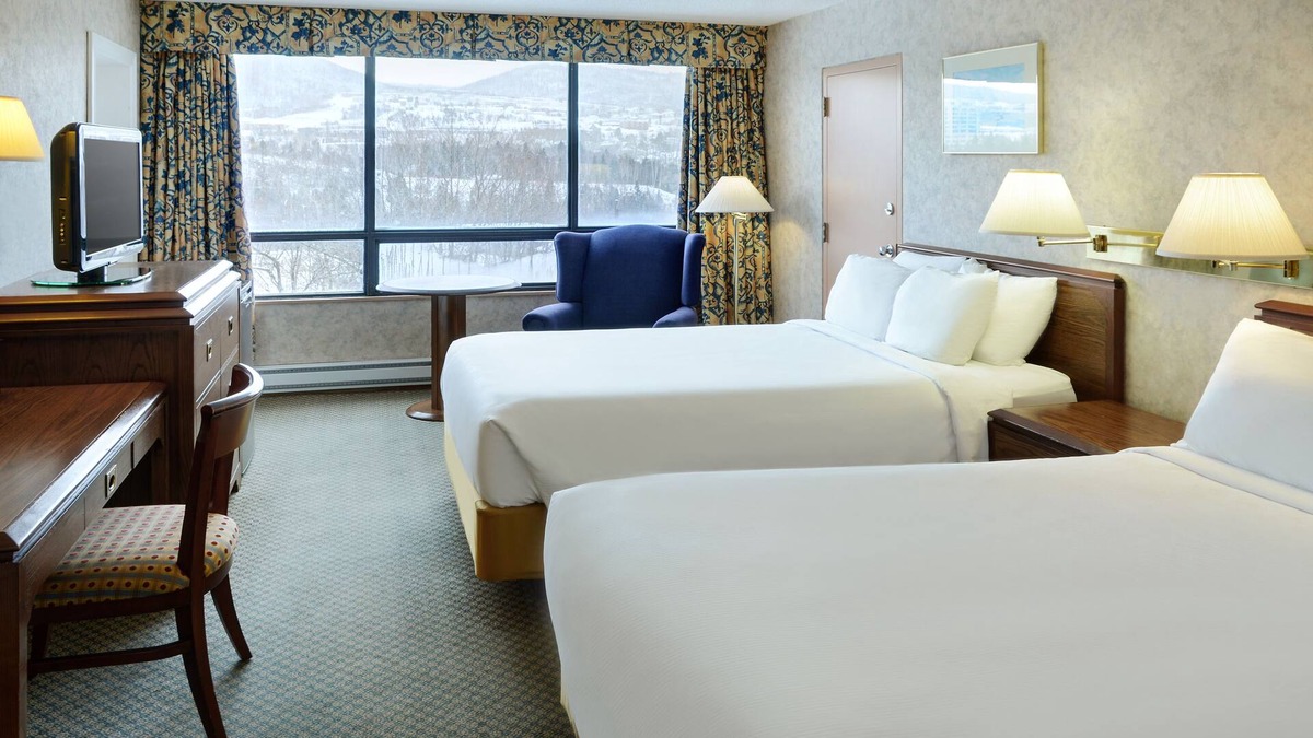Corner Brook Hotel | Greenwood Inn & Suites