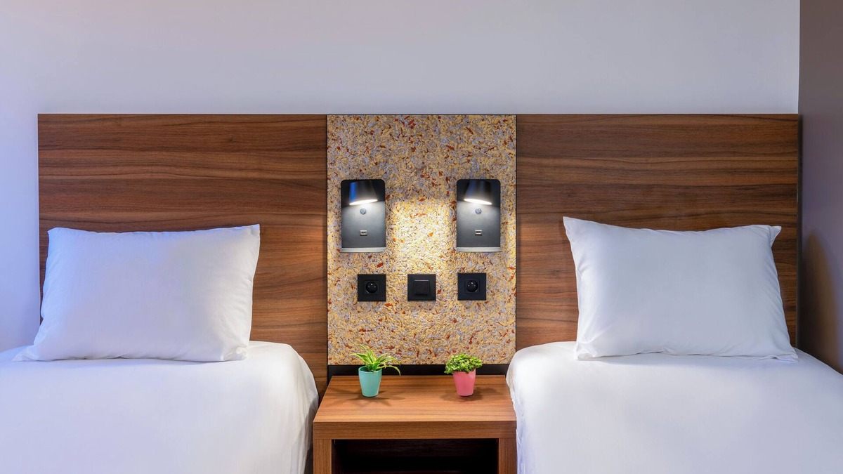 Chatellerault Hotel | greet Hotel Chatellerault