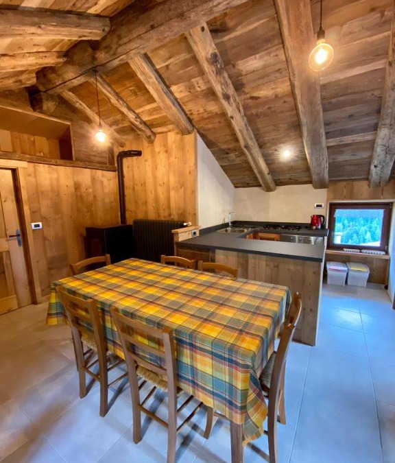 Valgrisenche Apartment | grenier barrel