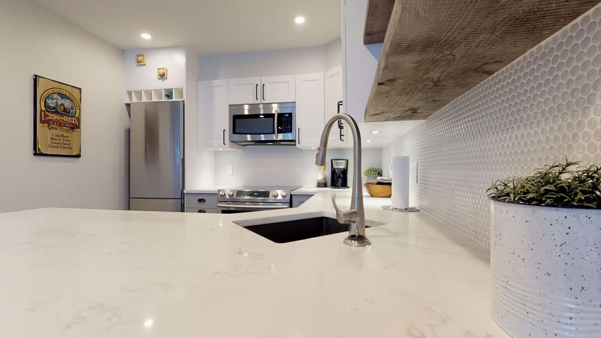 Upper Village Condo | Greystone #103 Renovated Ski in Ski out, sleeps 6, Free Wifi