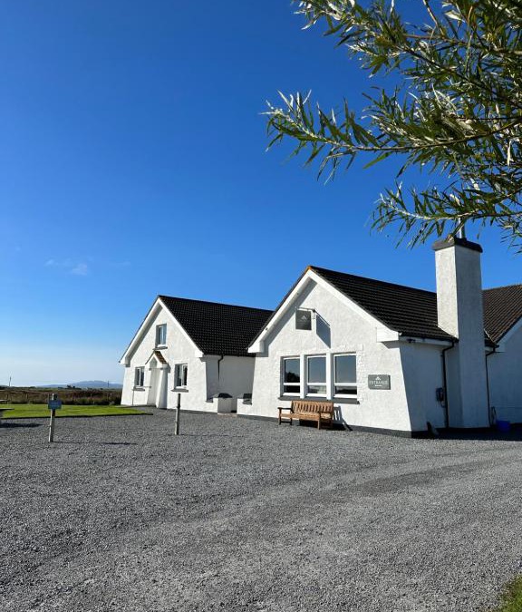 Aisgernis Bed & Breakfast | Grianaig Guest House & Restaurant, South Uist, Outer Hebrides