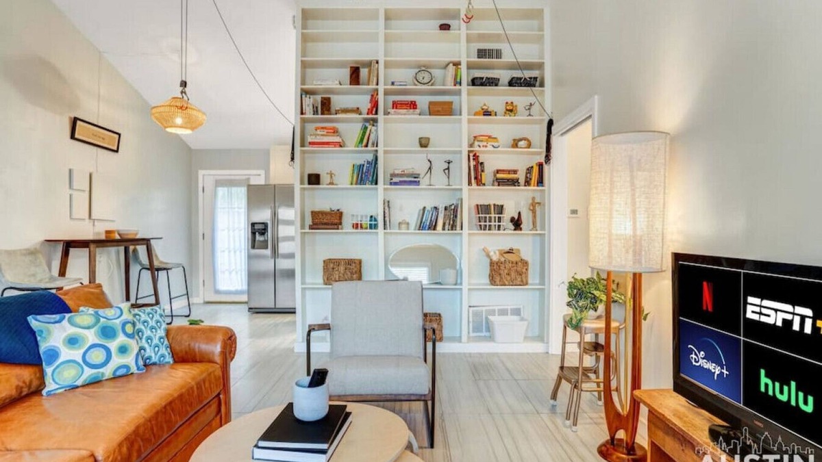 North University Apartment | Griffith St #5 xxxxx