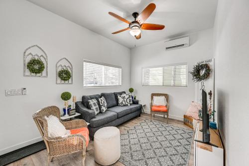 Munds Park House | Grill and Patio Charming Cabin in Munds Park
