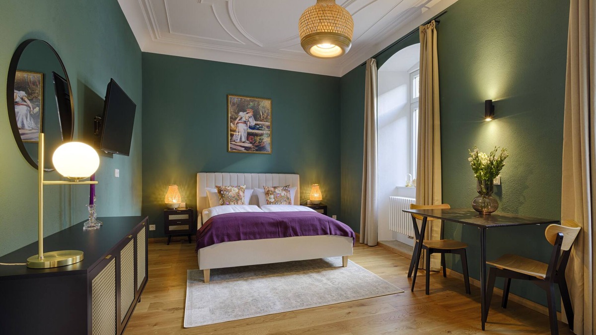 Rottenbauer House | Grimm's Schlossapartments - Frog King