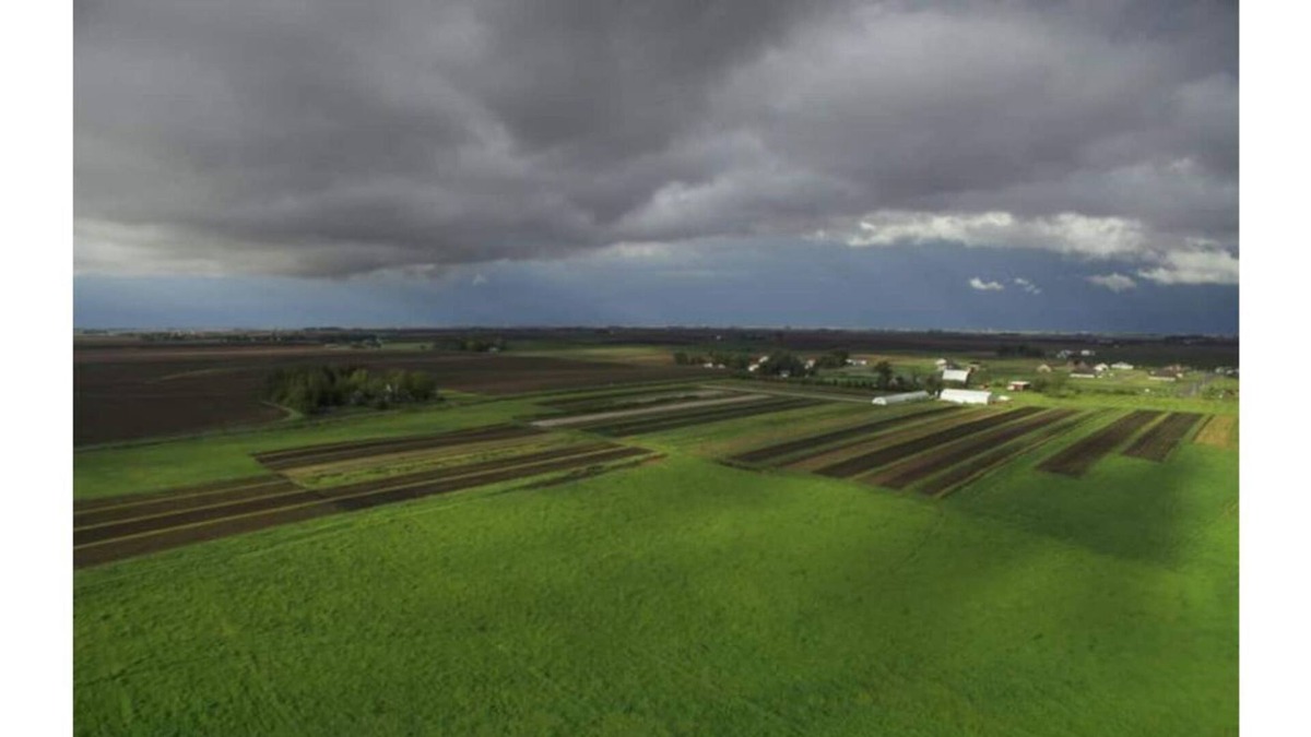 Grinnell House | Grinnell Heritage House - Located on Organic Farm