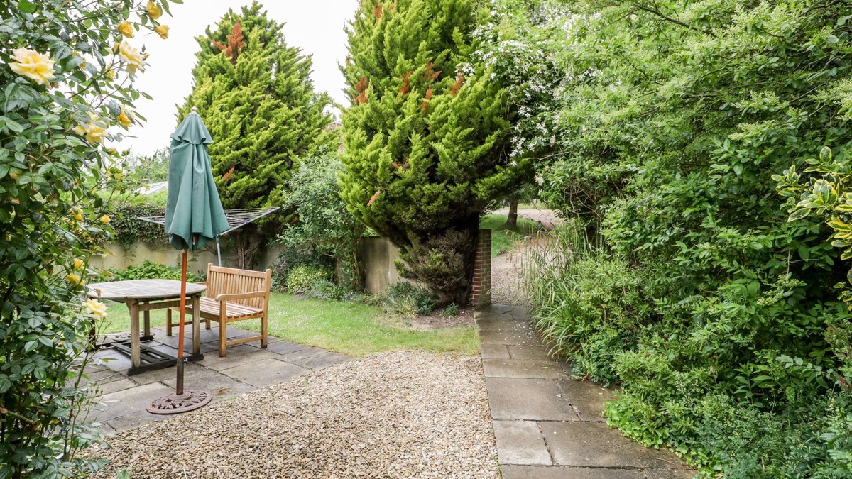 Bedchester Cottage | Grist Mill Cottage