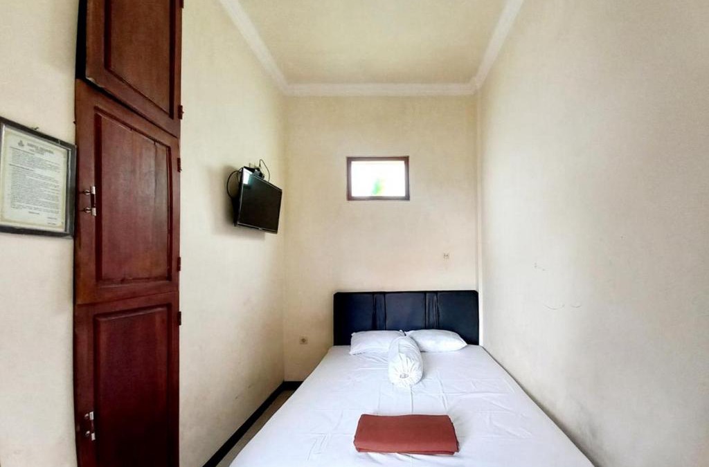 Probolinggo Hotel | Griya Juanda Syariah near RS Dharma Husada Probolinggo Mitra RedDoorz