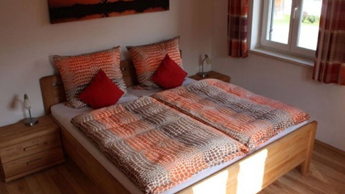 Winzer Apartment | Große 120qm Ferienwohnung, 5-Sterne Niveau, mit Wohlfühloase