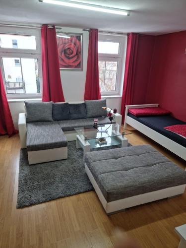 Marienthal West Apartment | Große 4 Zimmerwohnung Zwickau