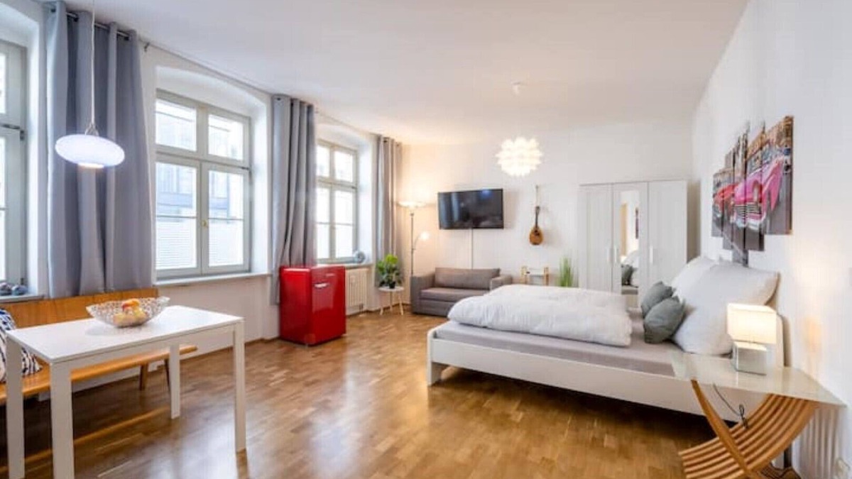Wilsdruffer Vorstadt/Seevorstadt-West Condo | Große Altstadtwohnung in TOP Lage /im Zentrum