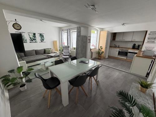 Nord-Holland Apartment | Große moderne Ferienwohnung, ruhige Innenstadtlage