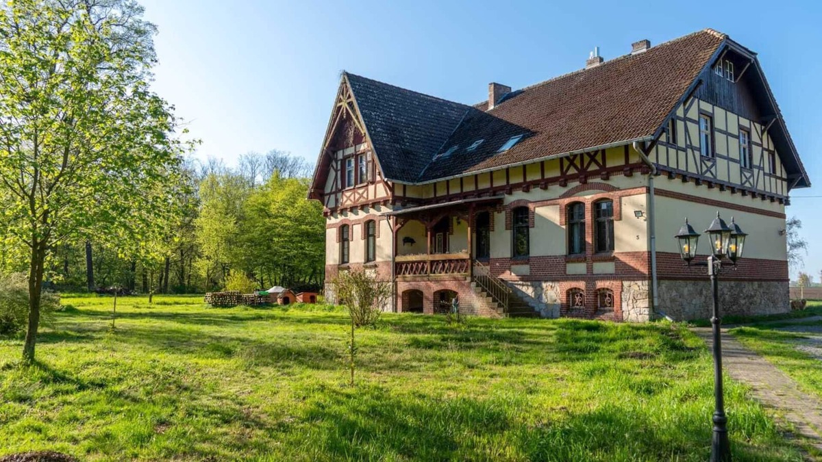 Nauen Apartment | Große Wohnung für Gruppen u. Veranstaltungen