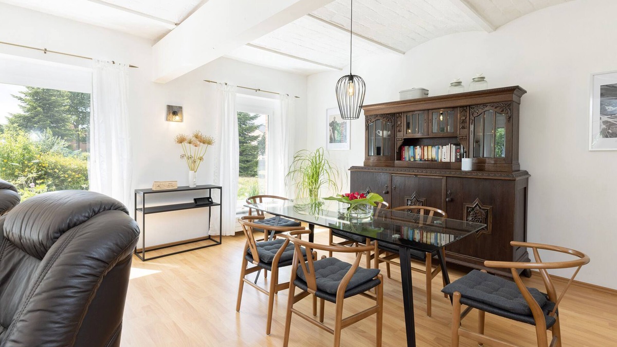 Loptin Apartment | Großzügige Ferienwohnung Zwischen den Meeren am Rande der Holsteinischen Schweiz