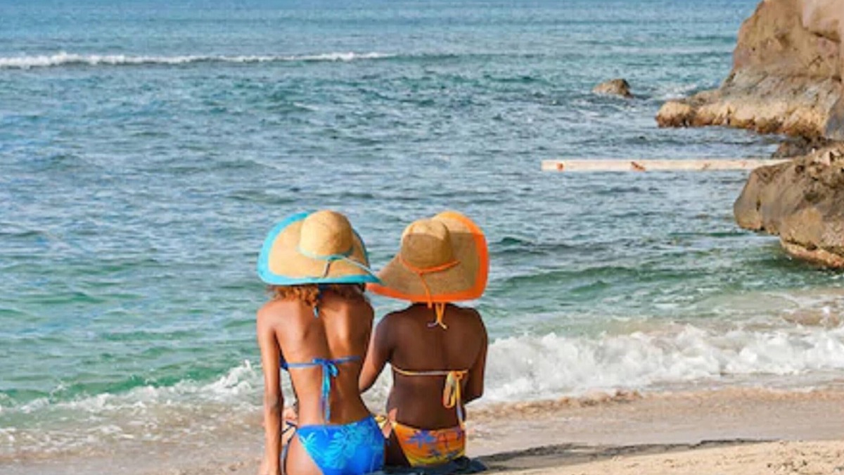 Morne Rouge Resort | Grooms Beach Villa & Resort
