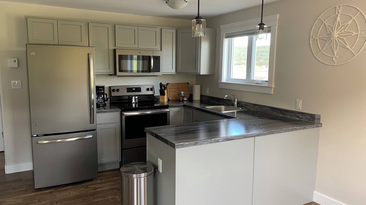 Rocky Harbour Apartment | Gros Morne Coastal Suites (suite #3)