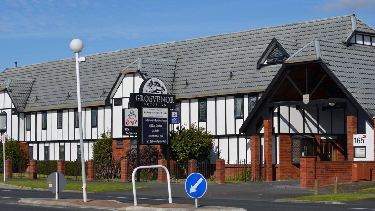 Hamilton North Hotel | Grosvenor Motor Inn