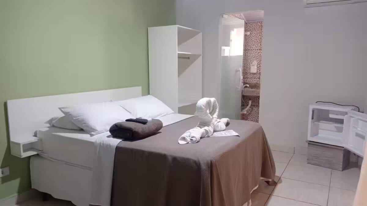 Barra Nova Apartment | Ground floor suite with air conditioning