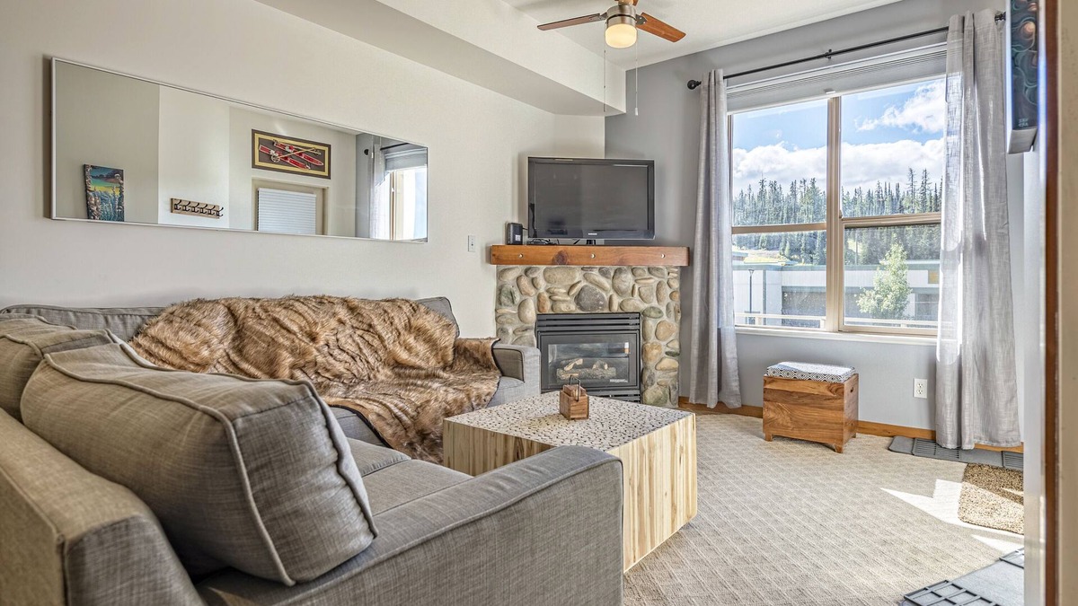 Silver Star Mountain Condo | Ground Floor Creekside Condo perfect spot for your family - Pet Friendly!