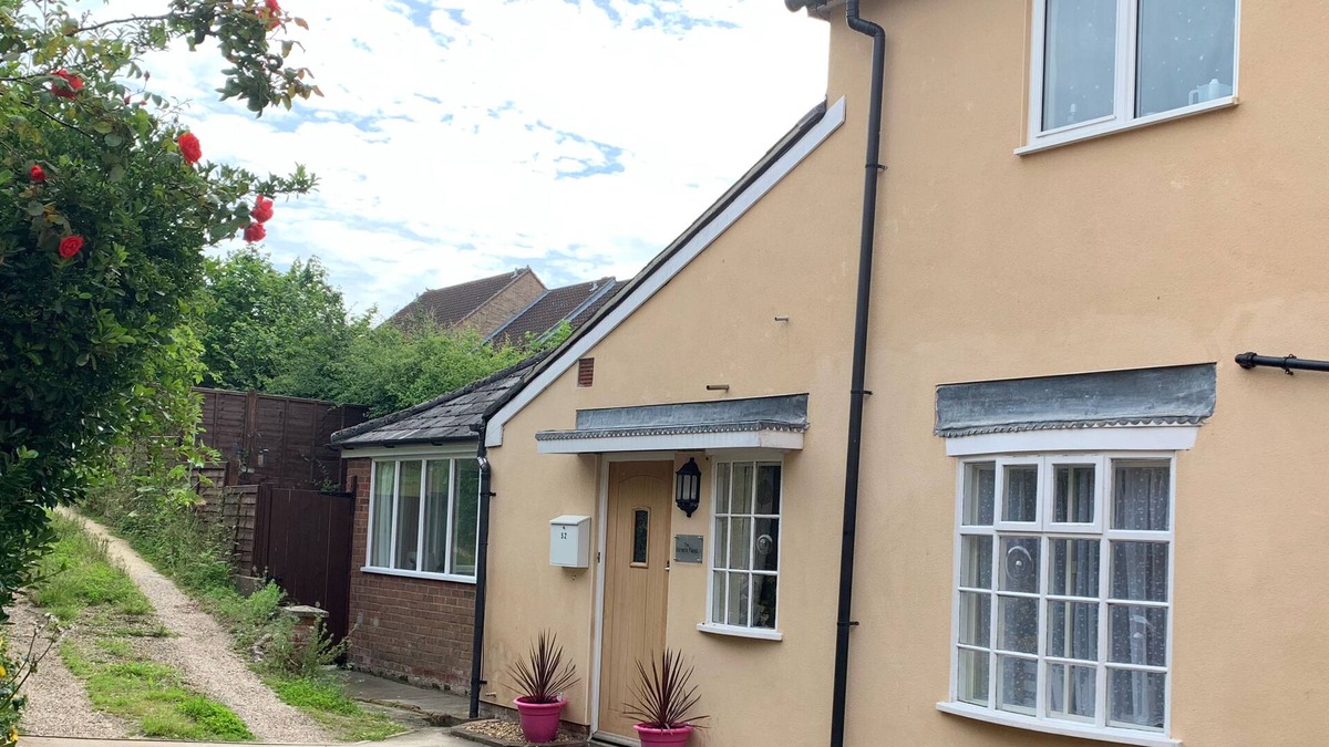Bildeston Apartment | Ground floor 2 bedroom apartment set in the picturesque village of Bildeston