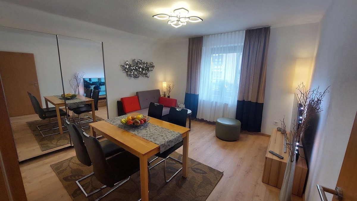 Selb Apartment | Ground floor apartment (45 sqm) with Smart TV and wellness shower