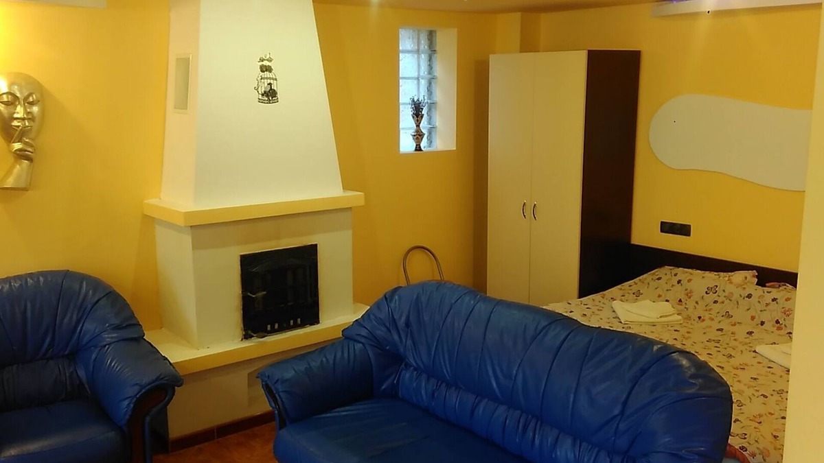 Lazaret Apartment | Ground floor apartment with terrace Sibiu33