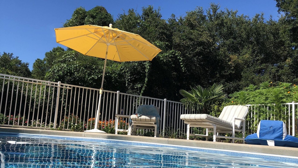 Southern Shores Apartment | Ground Floor Apt in Southern Shores (OBX) Walk to the beach, pool, and much more