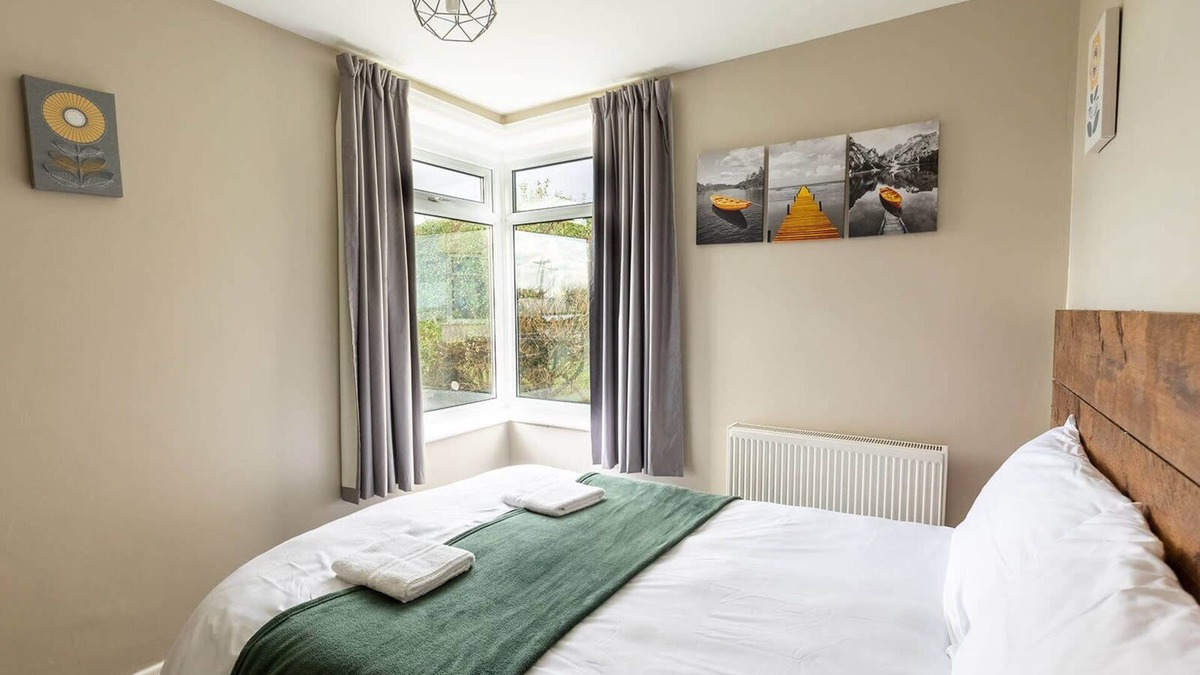 Bridlington Apartment | Ground Floor Beachfront Apartment, Amazing Views