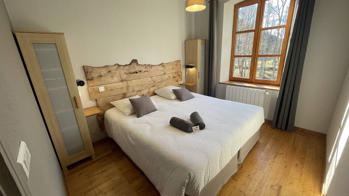 Lafarre House | Ground floor cottage Bealiere